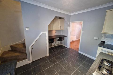 2 bedroom terraced house to rent, Rothwell, Kettering NN14