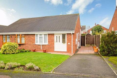 34 Yew Tree Avenue, Lichfield, WS14 9UA