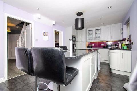 15 Eights Croft, Burntwood, WS7 1FG
