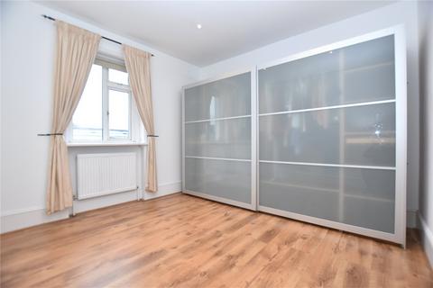 2 bedroom apartment to rent, Grange Hill, London, SE25