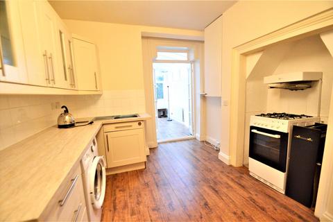 1 bedroom apartment to rent, Heathfield Road, Croydon, Surrey, CR0