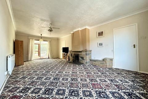 2 bedroom detached bungalow for sale, Shottendane Road, Margate