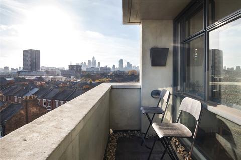 2 bedroom apartment for sale, Keeling House, Bethnal Green E2