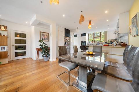 4 bedroom semi-detached house for sale, Canonbury Park North, London, N1