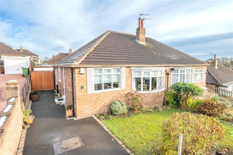 2 bedroom bungalow for sale, High Moor Grove, Leeds, West Yorkshire