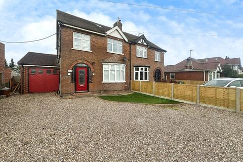 4 bedroom semi-detached house for sale, Heanor Road, Smalley DE75