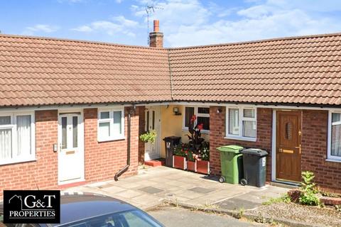 2 bedroom bungalow for sale, Round Hill, Dudley