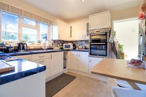 2 bedroom bungalow for sale, Williamson Way, South Molton, Devon, EX36