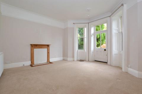 2 bedroom flat to rent, 35 Abbey Road, Malvern WR14