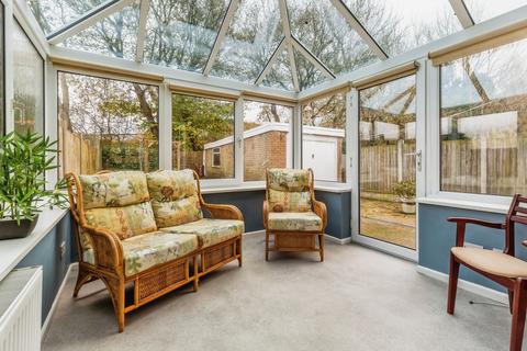 14 Balliol Close, Padiham, Burnley, BB12 7DW