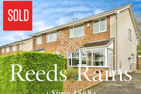 14 Balliol Close, Padiham, Burnley, BB12 7DW