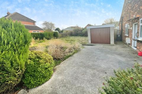 2 bedroom bungalow for sale, Green Acres, York YO32