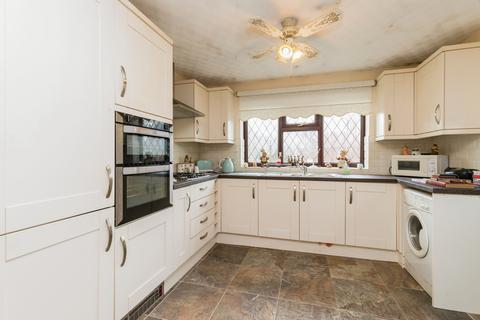 2 bedroom bungalow for sale, Hollins Grove, Preston PR2