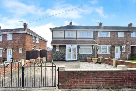 3 bedroom semi-detached house to rent, Wallace Road, West Midlands WV14