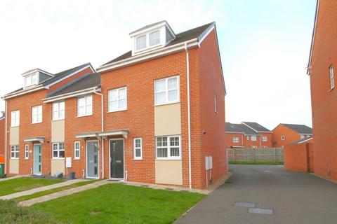 3 bedroom end of terrace house for sale, George Stephenson Boulevard, Cleveland TS19