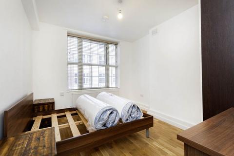 3 bedroom flat to rent, NW1