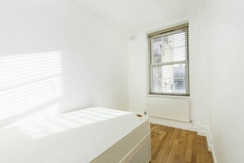 3 bedroom flat to rent, NW1