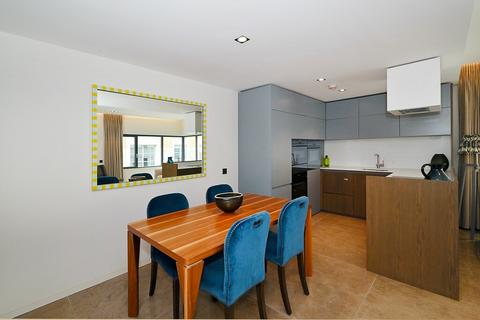 2 bedroom flat to rent, Babmaes Street, St James, SW1Y