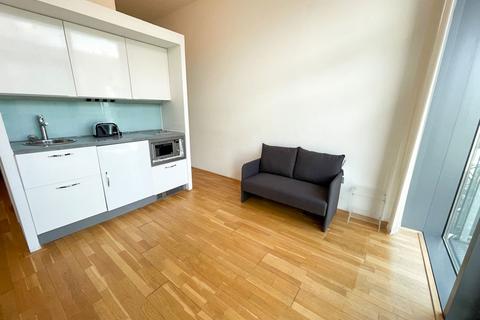 undefined, Clippers Quay, Salford M50