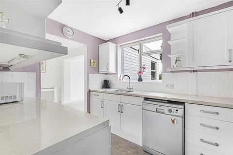 43 Blakeland Hill, Duxford, Cambridge, CB22 4RX