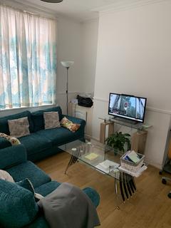 3 bedroom terraced house to rent, Cobden Street, Manchester M9