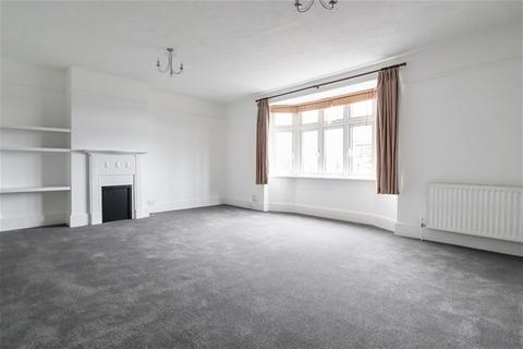 2 bedroom flat to rent, Harpenden AL5