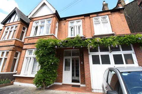 1 bedroom semi-detached house to rent, Chadwick Road, London,  E11