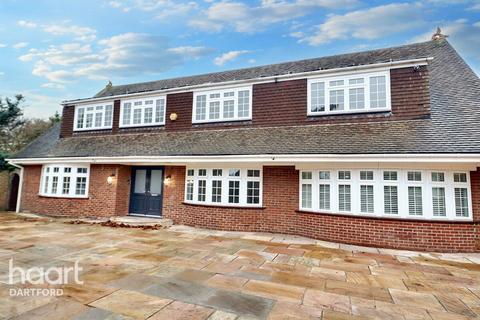 5 bedroom detached house for sale, High Road, Dartford