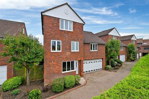 3 bedroom detached house to rent, Straight Road, Old Windsor, Windsor, Berkshire, SL4