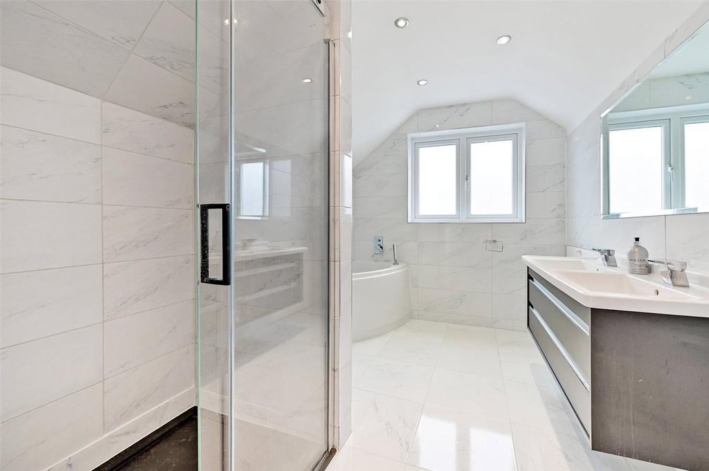 Ensuite