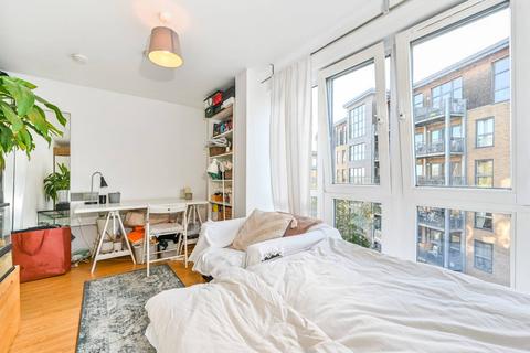 2 bedroom flat for sale, Harry Zeital Way, Clapton, London, E5