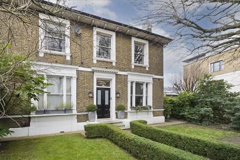 6 bedroom property for sale, Shepherd's Bush W12 W12