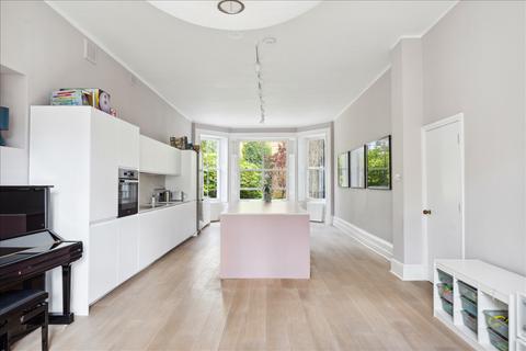 6 bedroom property for sale, Shepherd's Bush W12 W12