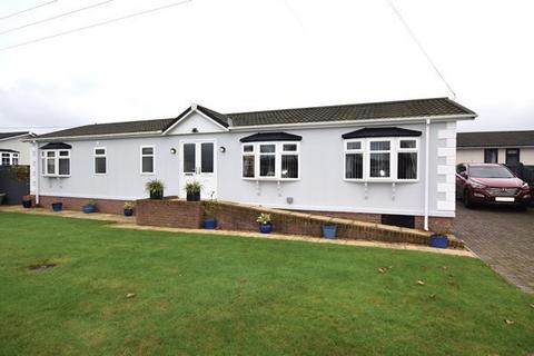 3 bedroom mobile home for sale, Warren Park, Warrant Road, Stoke-on-Tern, Market Drayton, Shropshire