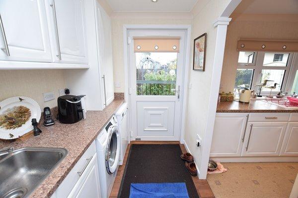 Utility room to kitchen