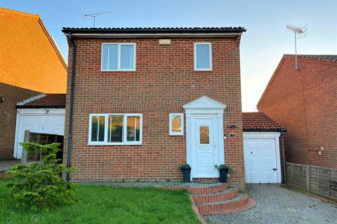 3 bedroom link detached house to rent, The Links, St. Leonards-On-Sea TN38