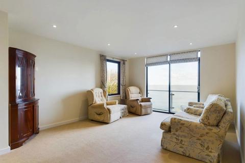 2 bedroom flat for sale, Middle Lincombe Road, Torquay, Devon, TQ1 2AW