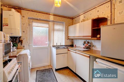 2 bedroom maisonette for sale, Winslow Close, Allesley Park, Coventry