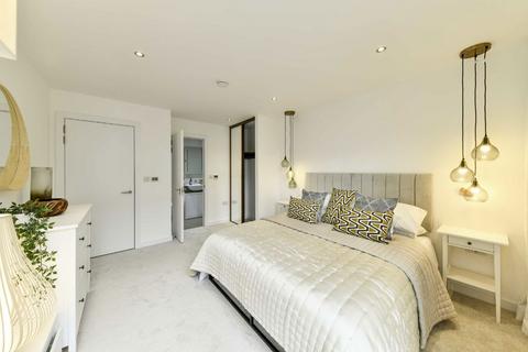 2 bedroom flat for sale, Glenthorne Road, London W6