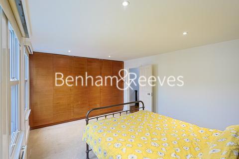 4 bedroom apartment to rent, Rylston Road, Fulham SW6