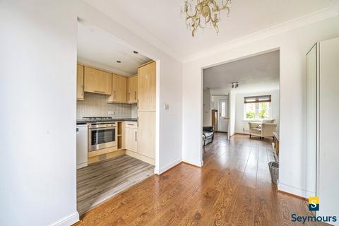 2 Lynchmere Place, Guildford, GU2 9UU