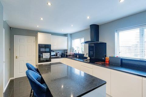 1 Ellingham Way, Northwich, CW9 8UF