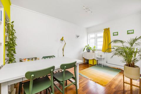 1 bedroom flat for sale, Corvette Square, London SE10