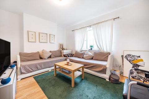 2 bedroom flat for sale, Culmington Road, West Ealing