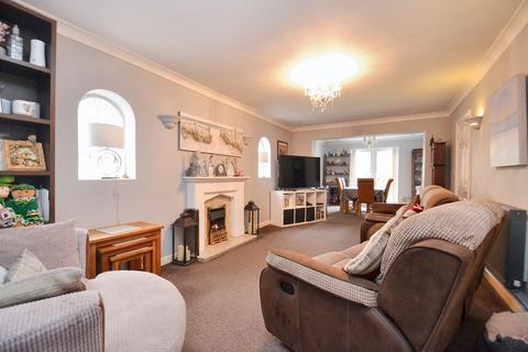 5 bedroom detached house for sale, Broadstone