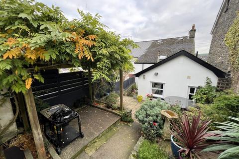 4 bedroom cottage for sale, 1 Park Street, New Quay, SA45