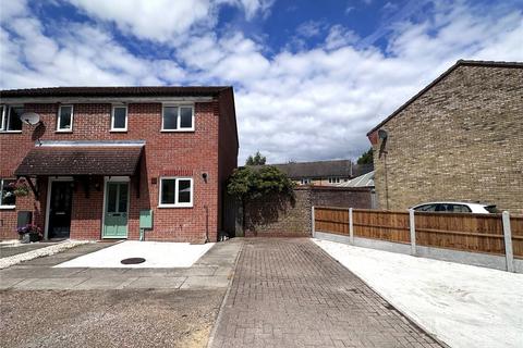 2 bedroom end of terrace house to rent, Stanstrete Field, Great Notley, CM77