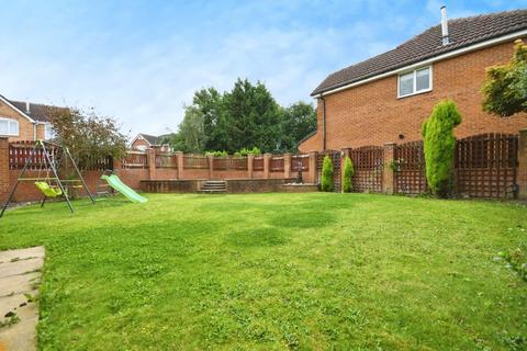 3 bedroom detached house to rent, Standish Gardens, Shirecliffe, Sheffield, S5