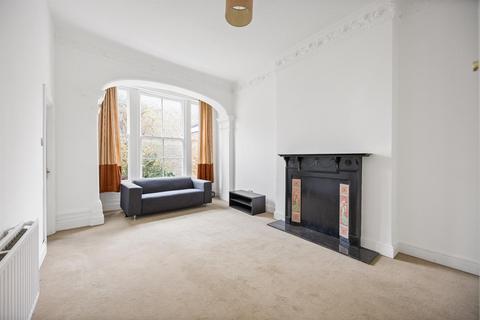 2 bedroom flat to rent, West End Lane, West Hampstead NW6