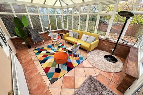 10 Alwyn Close, Luton, LU2 7JX